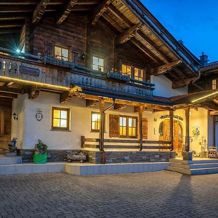Alpenliving Lägenhet Mayrhofen Exteriör bild